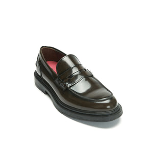 Penny loafer brown