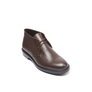 Chukka boot dark brown