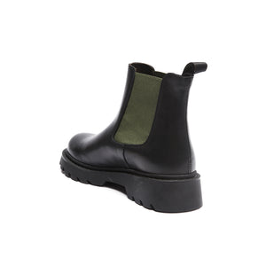 Chelsea boot black