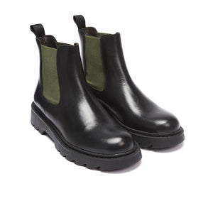 Chelsea boot black