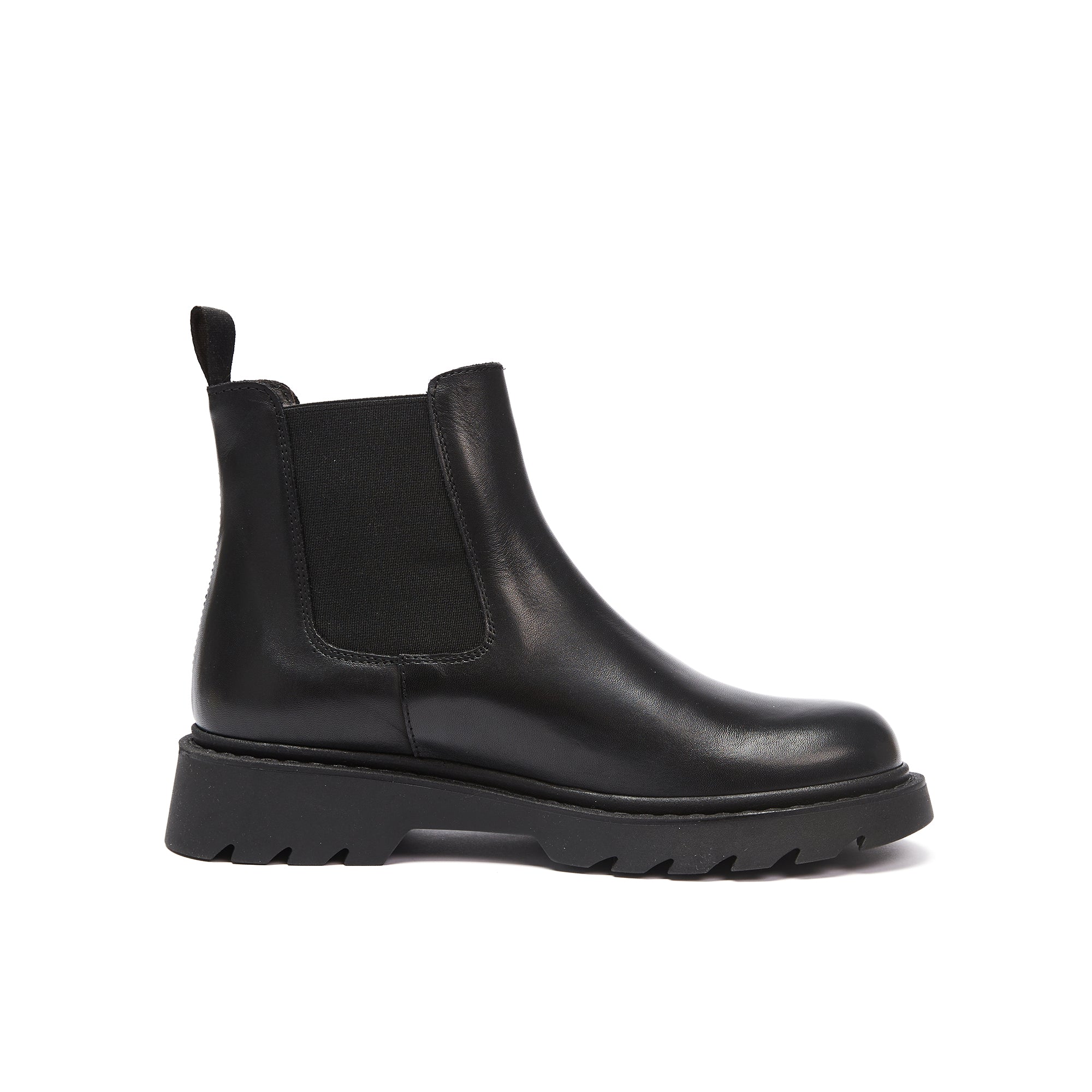 Chelsea boot black