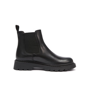 Chelsea boot black