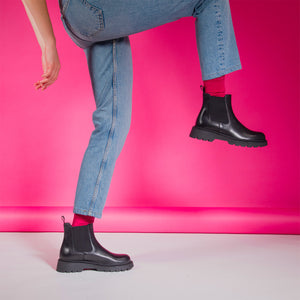 Chelsea boot black