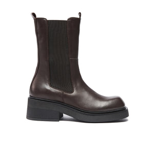 Chelsea boot dark brown