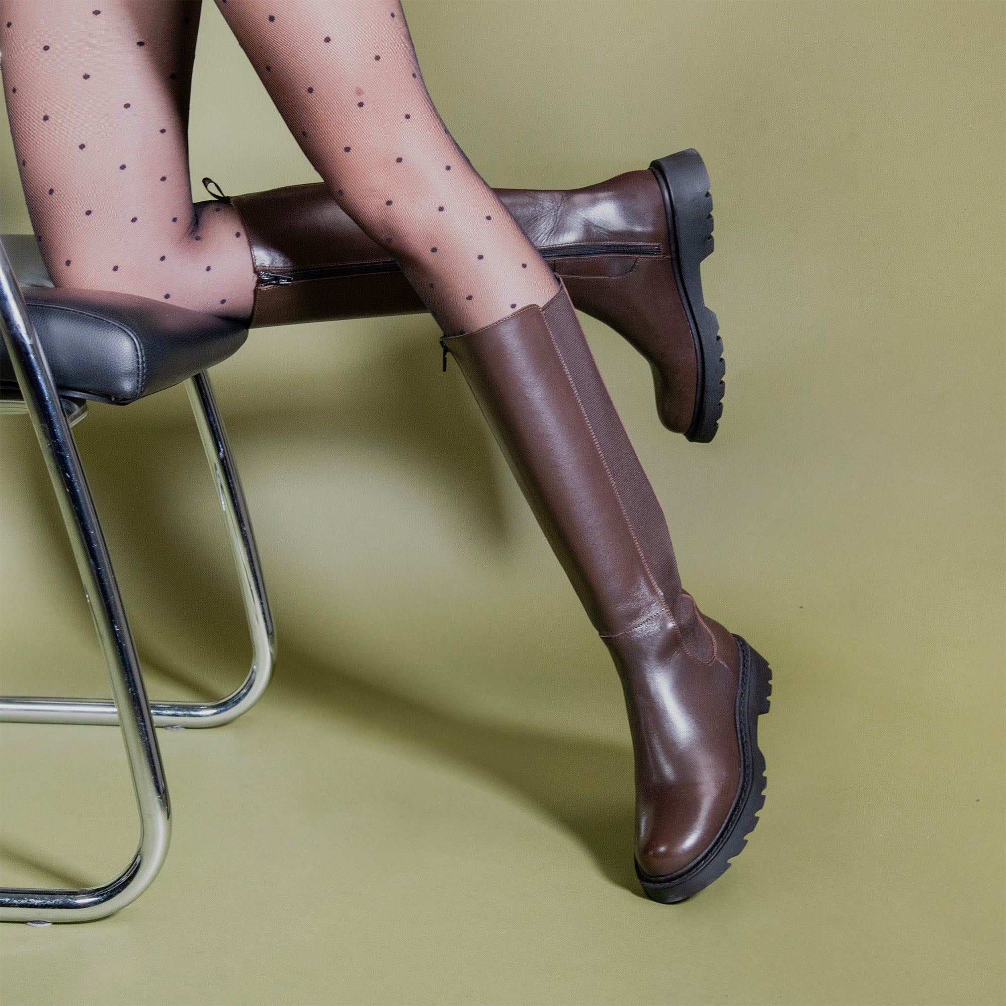 High boot dark brown