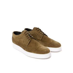 Wing cap sneaker brown