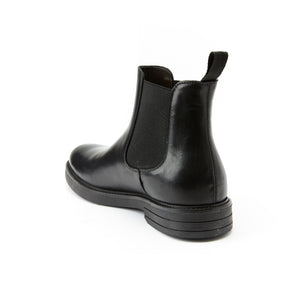 Plain chelsea boot black