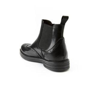 Wing cap chelsea boot black