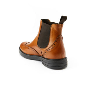 Wing cap chelsea boot cognac brown