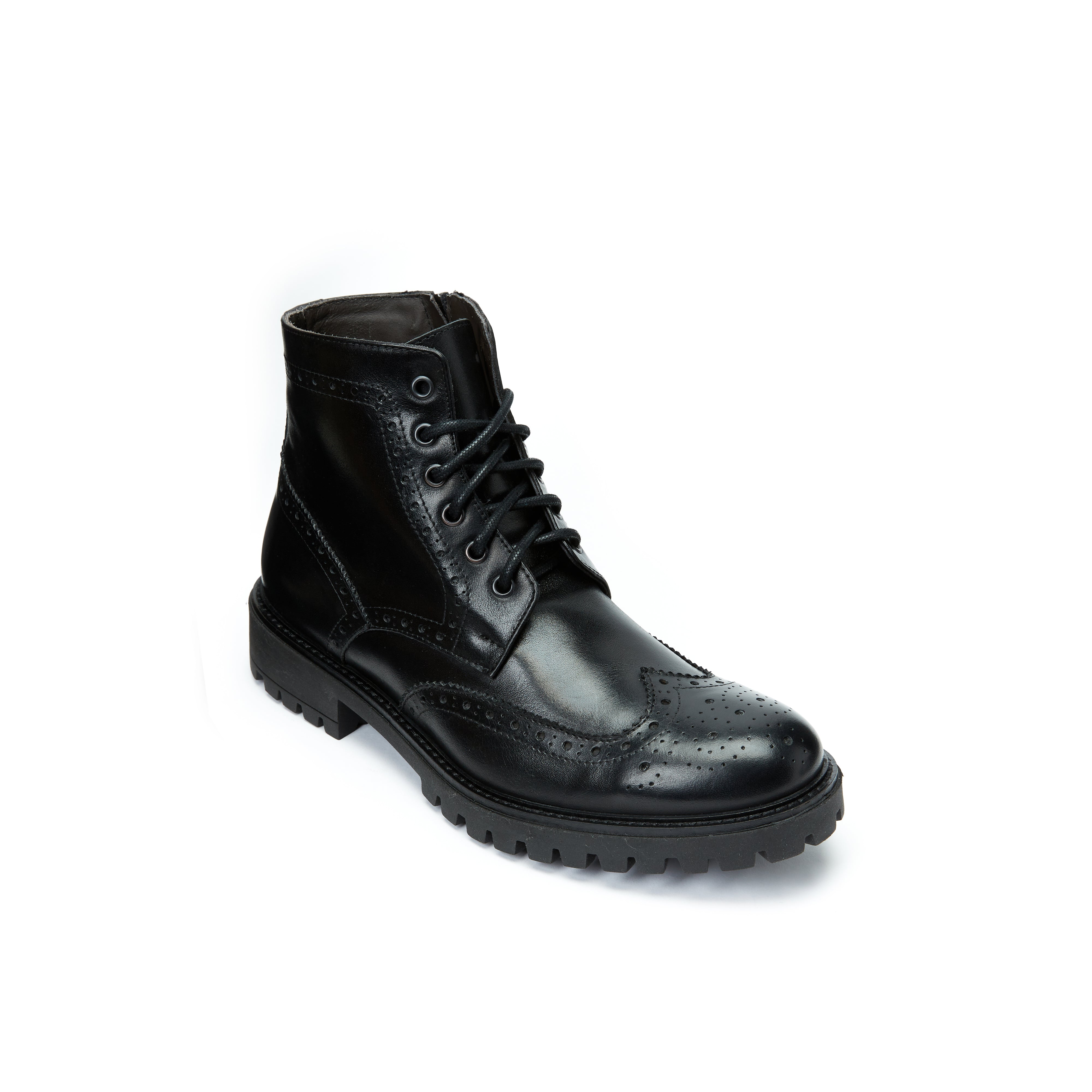 Wing cap ankle boot black