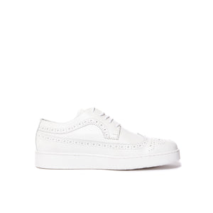 Wing cap sneaker white