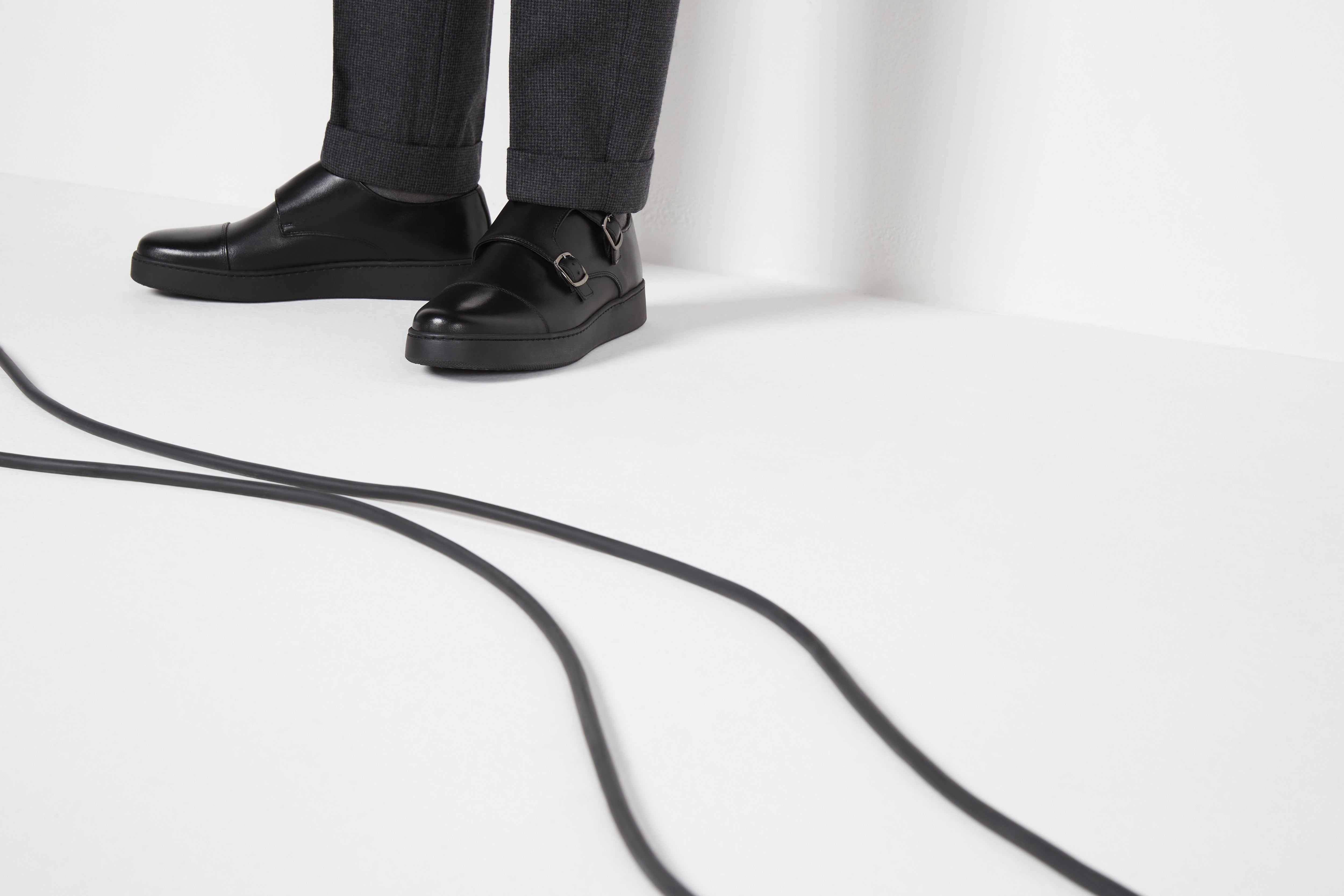 Monk strap sneaker black