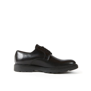 Plain derby black