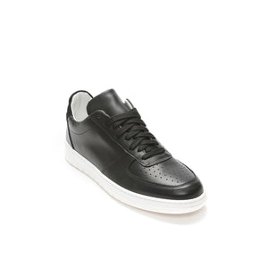 Sneaker black