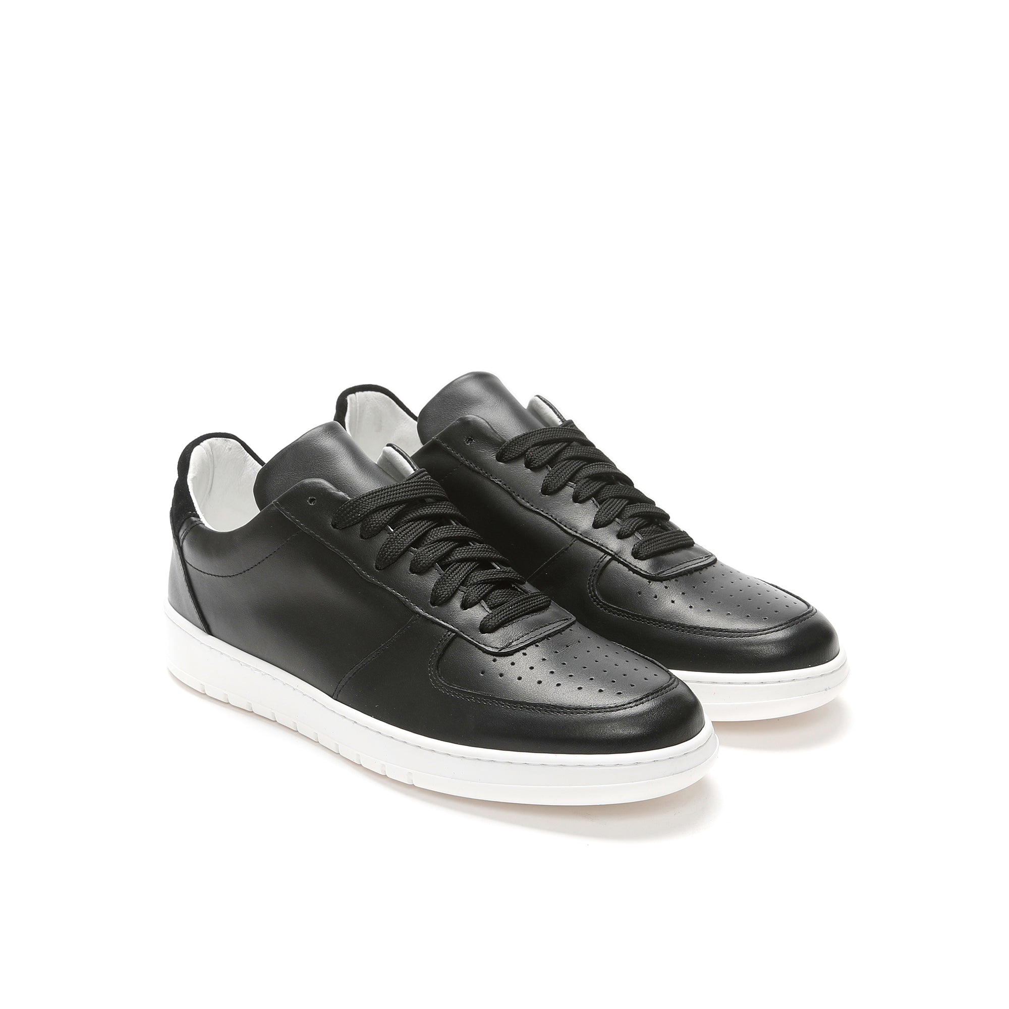 Sneaker black