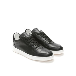 Sneaker black