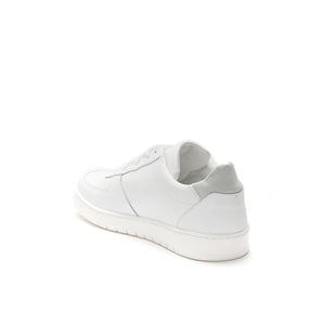Sneaker white