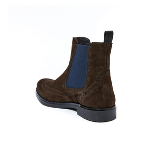 Wing cap chelsea boot dark brown