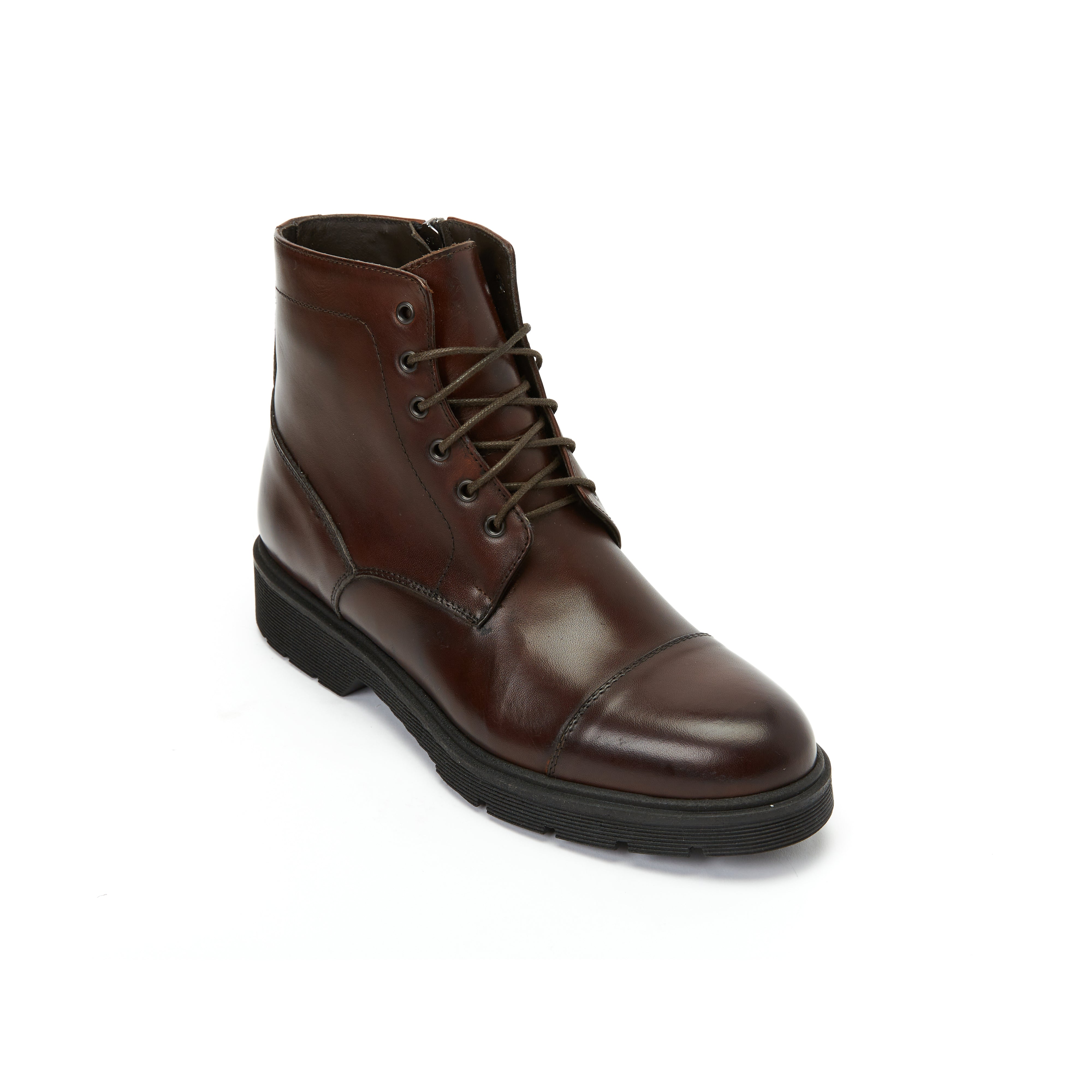 Toe cap laced boot mahogany brown