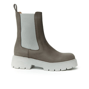 Plain chelsea boot grey