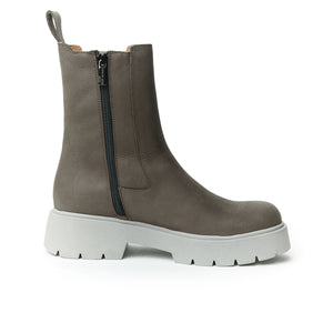 Plain chelsea boot grey