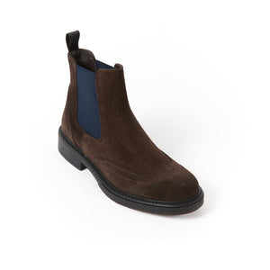 Wing cap chelsea boot dark brown