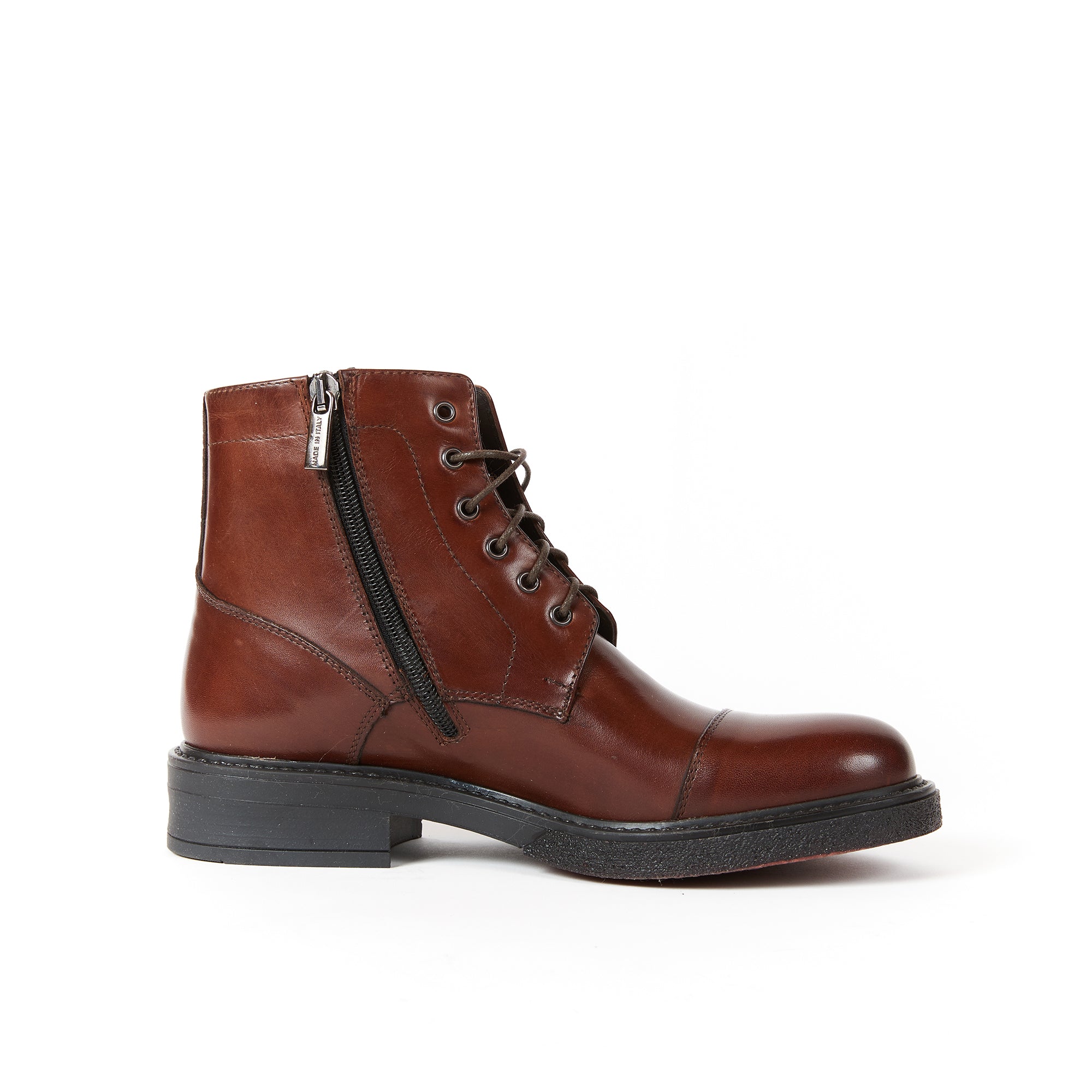 Toe cap laced boot mahogany brown