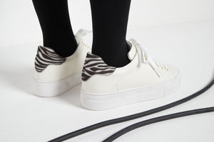 Sneaker cream white and zebra
