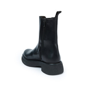 Plain chelsea boot black