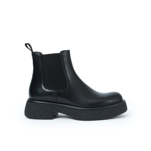 Plain chelsea boot black