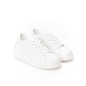 Sneaker white