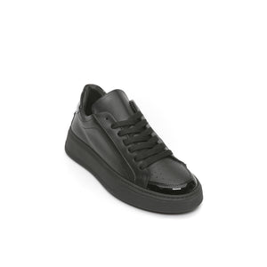 Sneaker black & black