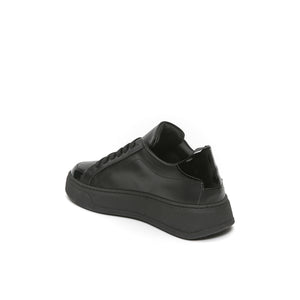 Sneaker black & black